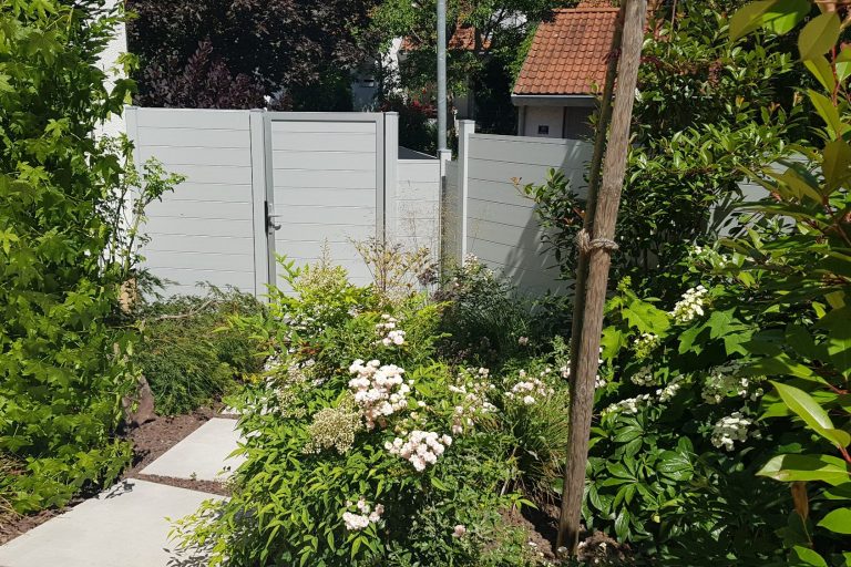 Hochwertige Materialien im Garten